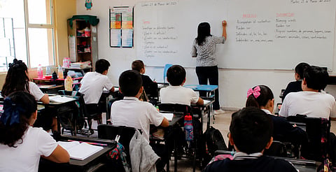 Michoacán mantendrá calendario escolar oficial; clases terminan el 15 de julio