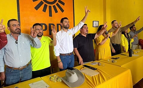 Llama Octavio Ocampo a mantener vivos los principios de democracia, igualdad y justicia social que dieron origen al PRD
