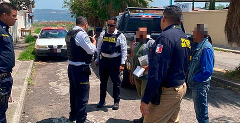 Recuperan taxi robado con violencia en Morelia y lo entregan a su dueño