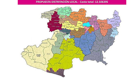 Michoacán está distribuido en 24 distritos y a nivel federal se divide en 12