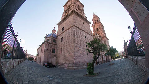 Confirma Monseñor la existencia de catacumbas en catedral de Morelia