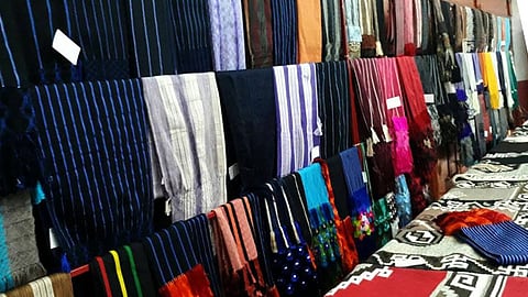 Hubo dos premios especiales por un gabán y un rebozo ceremonial (Foto: Cortesía)