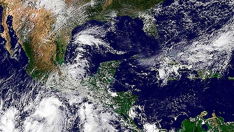 Los meses más frecuentes para que los huracanes entren a tierra son septiembre y octubre (Foto: SMN)