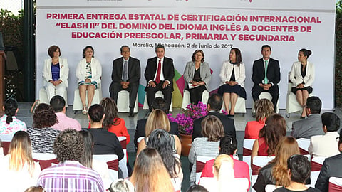 Hoy celebramos ser la primera generación de docentes certificados en escuelas públicas del país, celebraron (Foto cortesía)