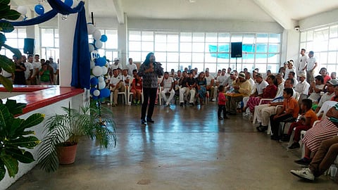 Disfrutaron de la música que el imitador de Marco Antonio Solís "El Buki"
(Foto: Cortesía)