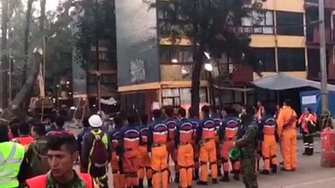 Fueron 72 rescatistas los que arribaron a nuestro país (Fotograma: Embajada del Japón en México)