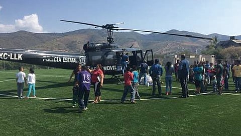 Las familias huyeron debido a que temen por su bienestar (Foto: Twitter @Rammoncho)