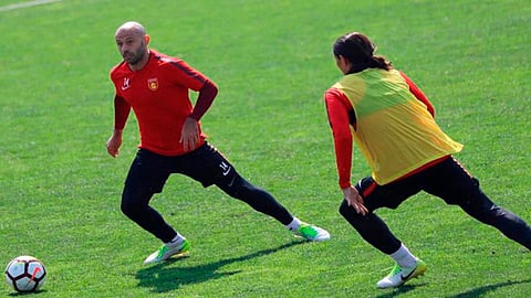 Componen canción en Argentina para que Mascherano no vaya el Mundial