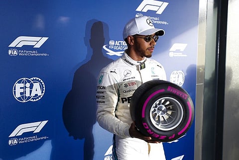 Lewis Hamilton consigue la pole position del GP de Australia