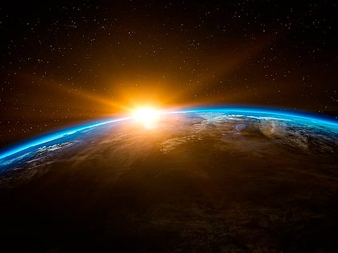 Fenómeno astronómico afelio: la Tierra girará más lento este viernes