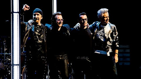 Consultaron con un médico el padecimiento de Bono (Foto: @U2)