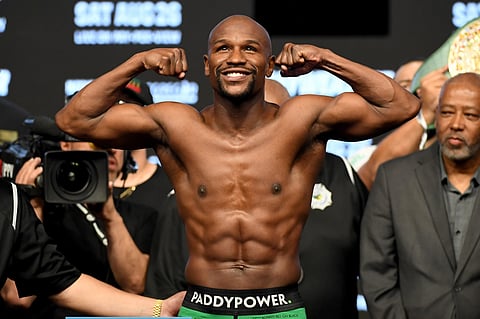 Mayweather se retiró invicto del ring luego de vencer a Conor McGregor en agosto de 2017, con un récord perfecto de 50-0 (Foto: @MirrorFighting)