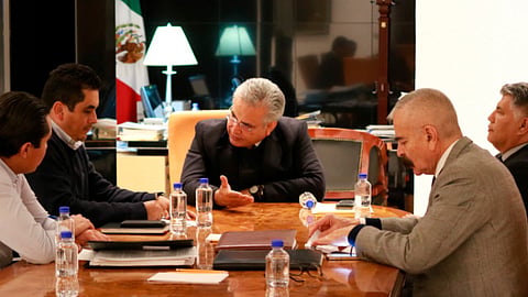 En la reunión de trabajo, participaron también, por el Poder Judicial, el secretario de Administración, J. Francisco Aquiles Gaitán Aguilar, y el consejero Jesús Sierra Arias, al igual que el secretario particular de la SCOP, Pedro Luis Beltrán Cisneros (Foto Cortesía)