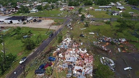 Las autoridades estadounidenses mantenían la alerta sobre tormentas y posibles tornados en Florida, Alabama y Tennessee (Foto: @pluvaltamira)