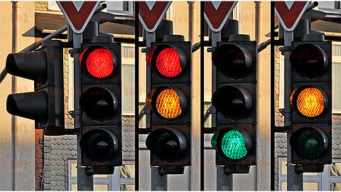 Se hará una revisión de los semáforos y de ser necesario serán reubicados
(Foto: Pixabay.com)