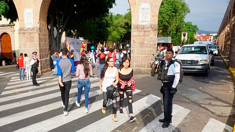 Semaforización para los peatones y construir montículo para cruzar de manera segura, son los proyectos para la movilidad
(Foto: Archivo)