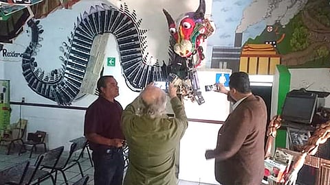 Lo calificó como una muestra de lo que el ingenio y el reciclaje pueden lograr cuando se aplican (Foto Cortesía)
