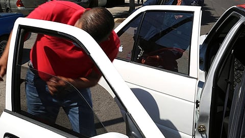 La SSP realizó la instalación de filtros itinerantes aleatorios para detectar unidades que contaran con los vidrios polarizados (Foto Cortesía)