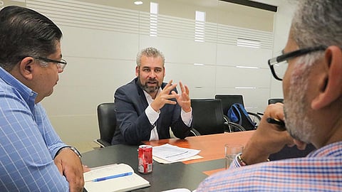 El propósito es que los ciudadanos puedan realizar trámites mediante Internet (Foto Cortesía)