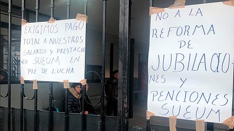 La autoridad federal hizo el llamado a los trabajadores de la Casa de Hidalgo para que actualicen el sistema de jubilaciones tal y como decenas de Universidades lo hicieron (Foto: Guadalupe Martínez)