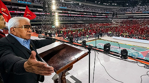 Informarse, razonar y sentir como propios los problemas de todos los mexicanos fue el llamado (Foto Cortesía)
