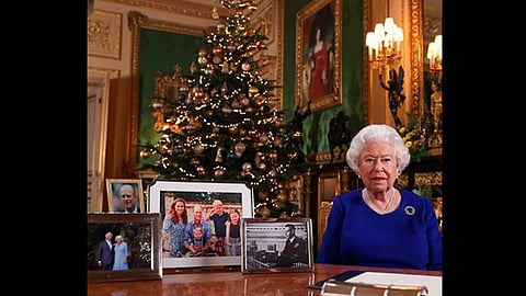La reina hace una pequeña referencia a las dificultades que la familia real (Foto: Instagram @theroyalfamily)