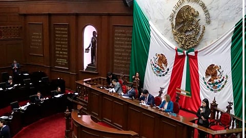 El perredista habló en especial de los nuevos impuestos cedulares y ecológicos que se propusieron en la entidad (Foto: Congreso de Michoacán)