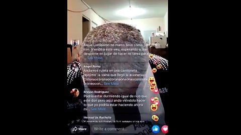 Los usuarios que lo acompañaron compartieron el video que se viralizó rápidamente (Fotograma: Twitter)