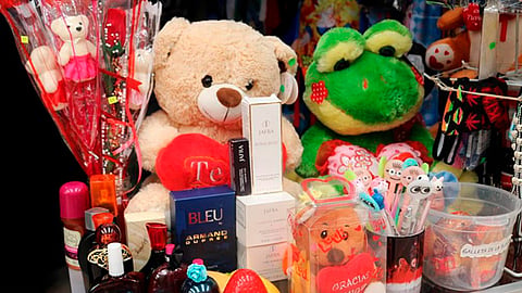 En estos centros comerciales los ciudadanos pueden adquirir sus regalos a precios accesibles y con buena calidad (Foto Cortesía)