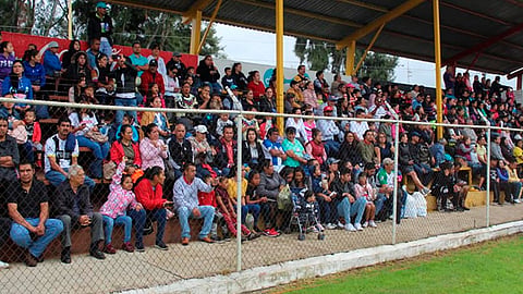 Los partidos se juegan cada sábado y domingo en la Unidad Deportiva Cuauhtémoc (Foto Facebook: Liga Municipal Morelia)