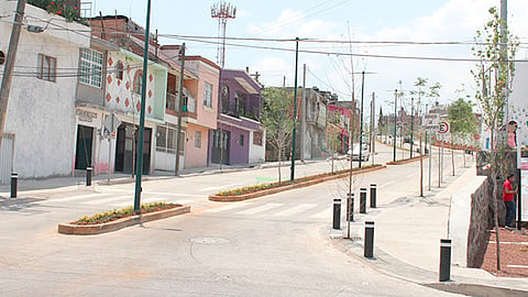 Estas labores benefician a más de 4 mil 300 personas que habitan la colonia y quienes ahora tendrán una mejor movilidad (Foto Cortesía)