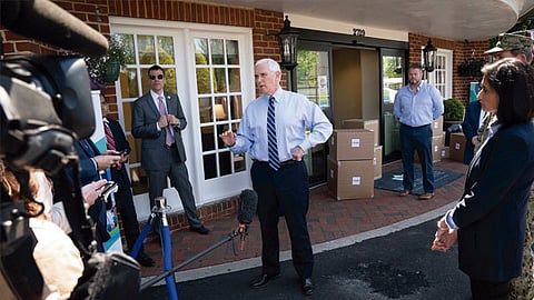 La prueba reciente que salió positivo fue confirmada por una persona cercana al asunto (Foto: @Mike_Pence)