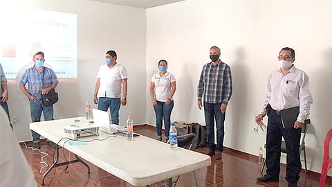 En la capacitación se trató el tema sobre contar con un relleno sanitario que cumpla con las especificaciones de ley para realizar el manejo, clasificación y disposición final de los residuos (Foto Cortesía)