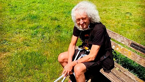 A principios de mes sufrió un accidente de jardinería (Foto: IG/@brianmayforreal)