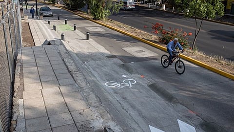 De la obra de la lateral sur de la avenida Madero se han ejecutado aproximadamente 60 millones de pesos, de los cuales a las empresas participantes solo se han pagado 29 de millones de pesos (Foto: Raúl Morón Orozco)