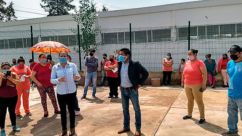 Recibieron despensas más de 50 familias de escasos recursos de la colonia Aquiles Córdova Morán (Foto Cortesía)
