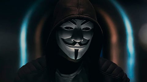 Los hackers aseguran que la red social es una herramienta utilizada por China para realizar “espionaje masivo” (Foto Twitter: @YourAnonCentral)