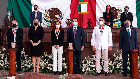 Este homenaje es también un merecido reconocimiento a todos los trabajadores de los centros médicos públicos y privados (Foto Cortesía)
