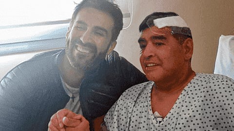 Hace una semana el astro argentino fue operado (Foto: IG/@doctor.luque)