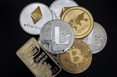 En el mercado existen cientos de criptomonedas, siendo el bitcoin el de mayor valor