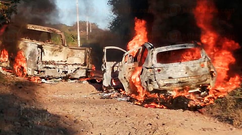 En el área fueron abandonadas dos camionetas más, ambas con reporte de robo (Foto: RED 113)