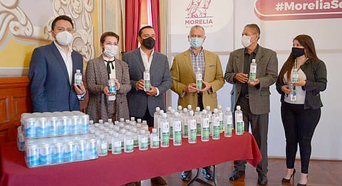 Servirán para apoyar a la población más vulnerable en el municipio y parte del gel a funcionarios públicos municipales con atención en ventanillas (Foto Cortesía)