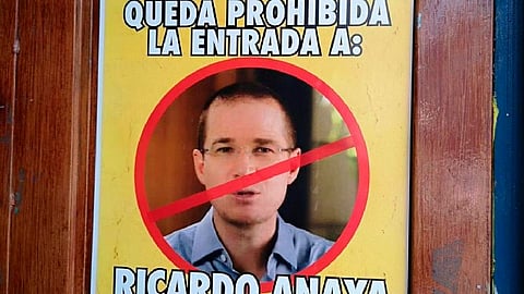 El político criticó que la gente se gasta el dinero en cosas no tan importantes como “las caguamas” (Foto FB: @ChidoChidoChikaban )