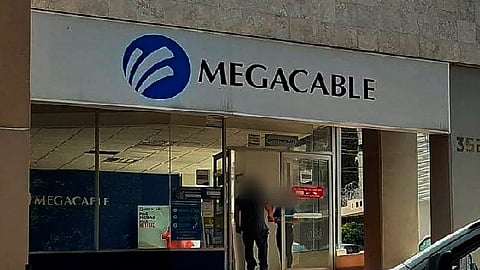 El negocio se localiza a la orilla del Periférico Paseo de la República, esquina con la calle Tabachín (Foto: RED-113)
