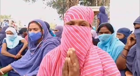 लायन सर्विस लिमिटेड कंपनी के मैनेजर पर महिला सफाईकर्मी के साथ दुर्व्यवहार का आरोप / फोटो साभार : Twitter