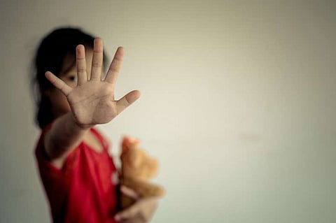 मध्य प्रदेश: बिस्तर गीला करने से नाराज मामी ने मासूम भांजी को बेरहमी से पीटा, प्राइवेट पार्ट दागा!