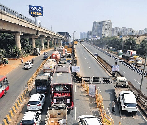 Traffic jams near the Peenya flyover which is closed till January 19 to carry out repairs