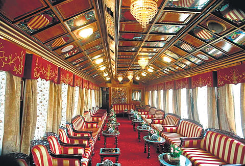 Take a tour of religious places on Palace on Wheels