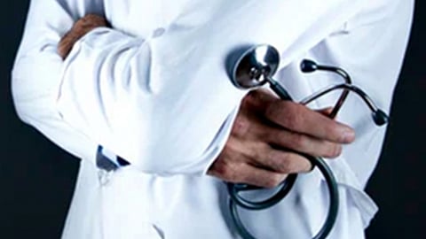 Health Minister Veena George on Saturday said differences of opinion over location should not lead to the shelving of the project.