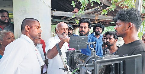 Veppam Kulir Mazhai: The parenthood predicament